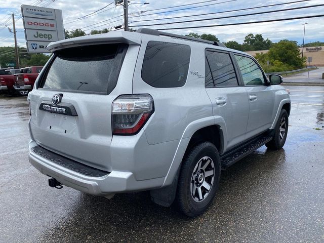 2024 Toyota 4Runner TRD Off-Road Premium photo 3
