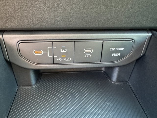 2025 Kia K4 LXS photo 18