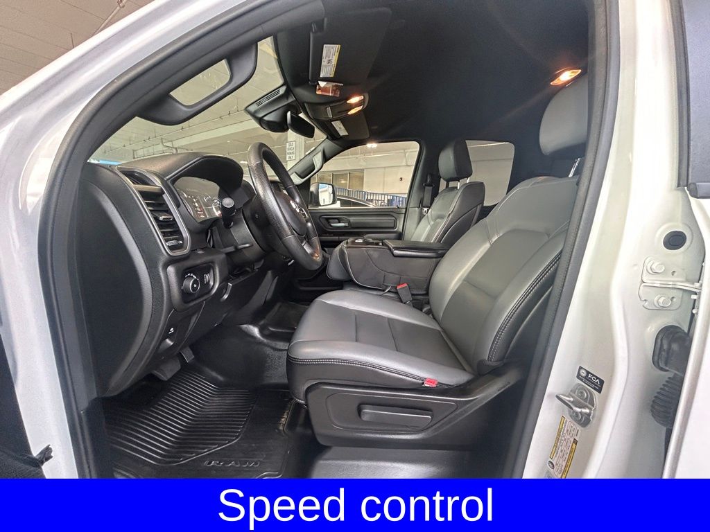 2022 Ram 1500 Tradesman photo 9