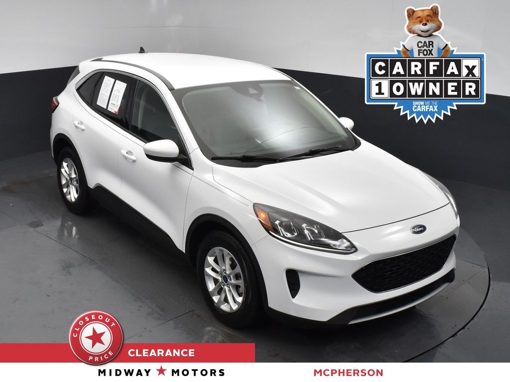 2020 Ford Escape SE's photo