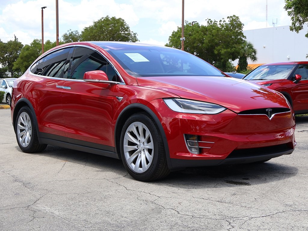 Used 2018 Tesla Model X 75D with VIN 5YJXCAE26JF129482 for sale in Miami, FL