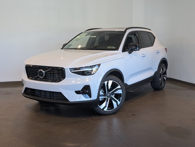 2026 Volvo XC40 Ultra's photo