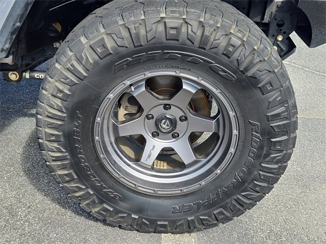 2020 Jeep Gladiator Rubicon photo 6
