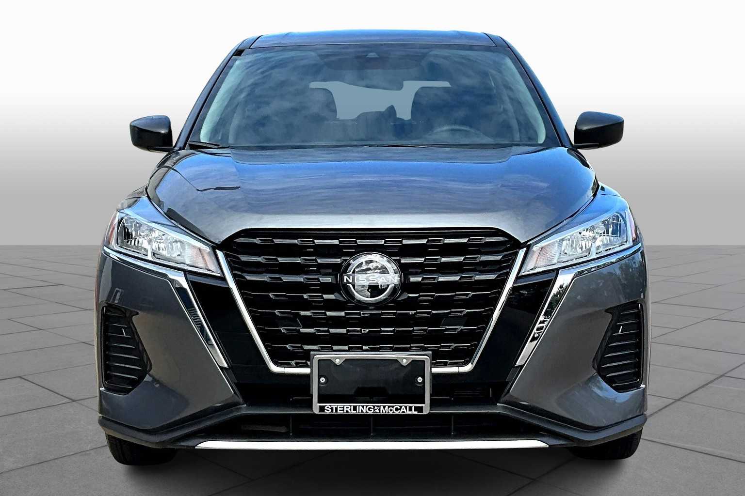 2024 Nissan Kicks S photo 3