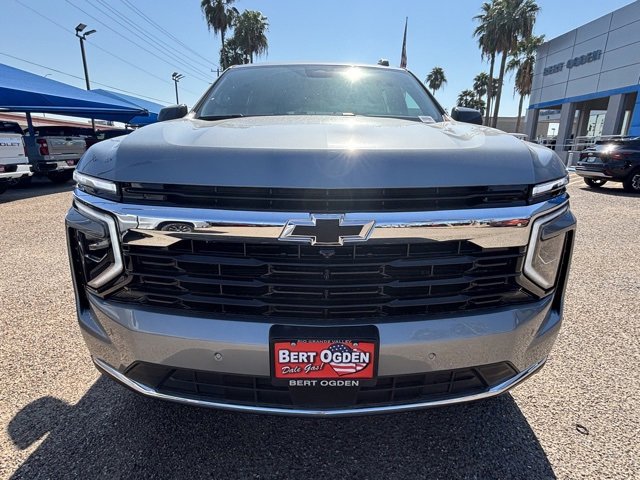 2025 Chevrolet Tahoe LS photo 2