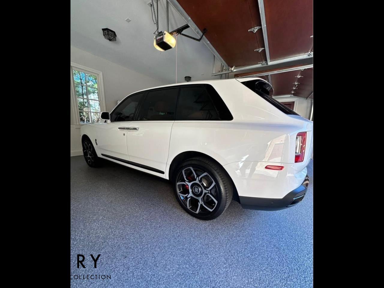 2023 Rolls Royce Cullinan Black Badge photo 2