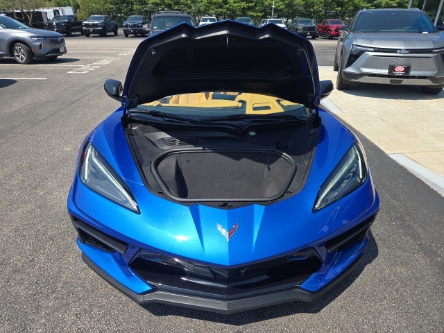 2023 Chevrolet Corvette Stingray 3LT photo 3