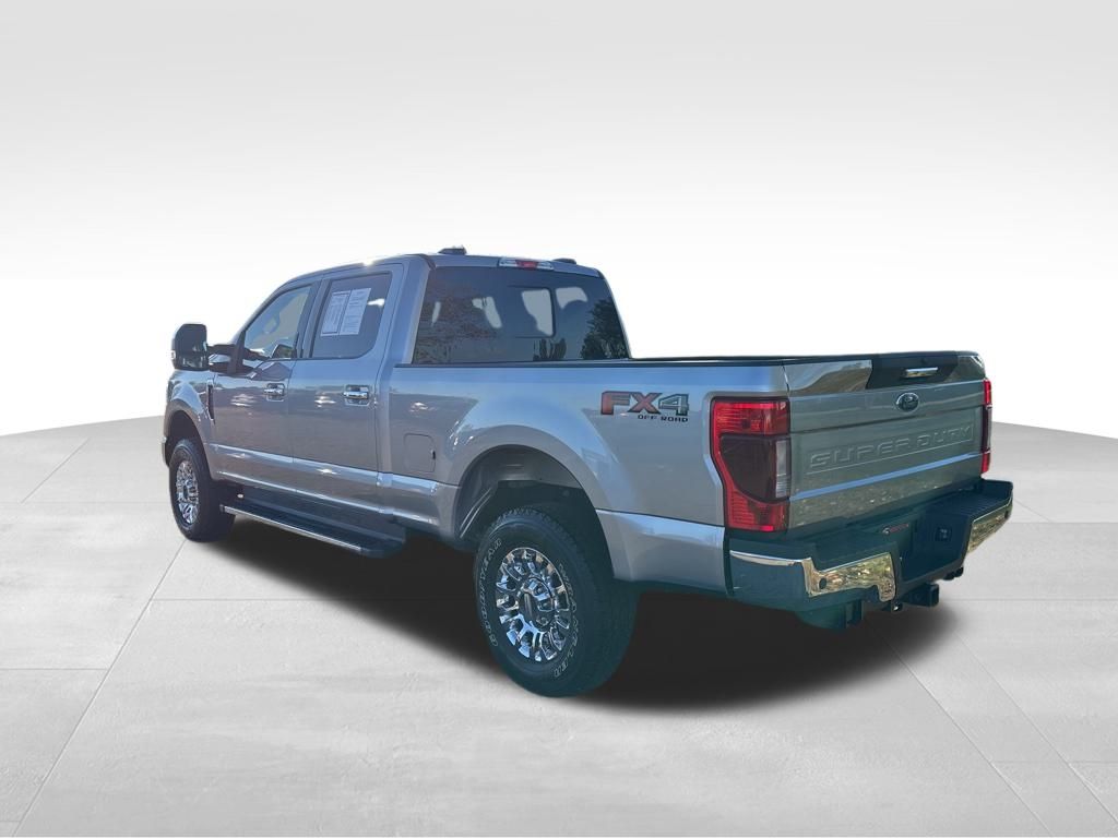 2021 Ford F-250 XLT photo 3