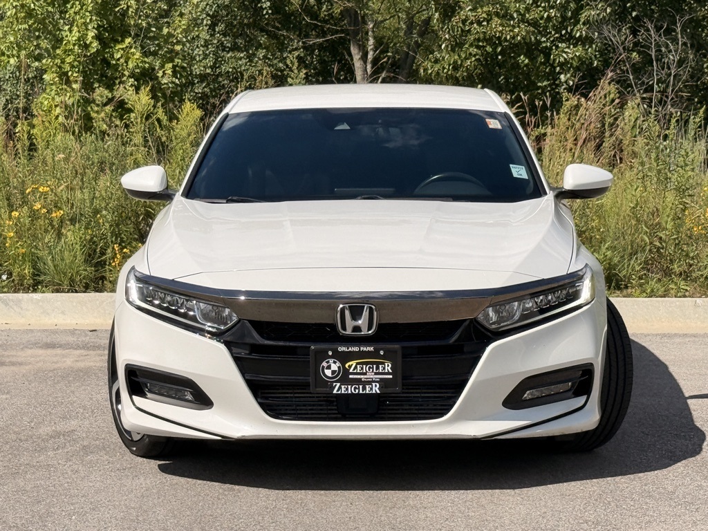 2019 Honda Accord Sport 1.5T photo 2