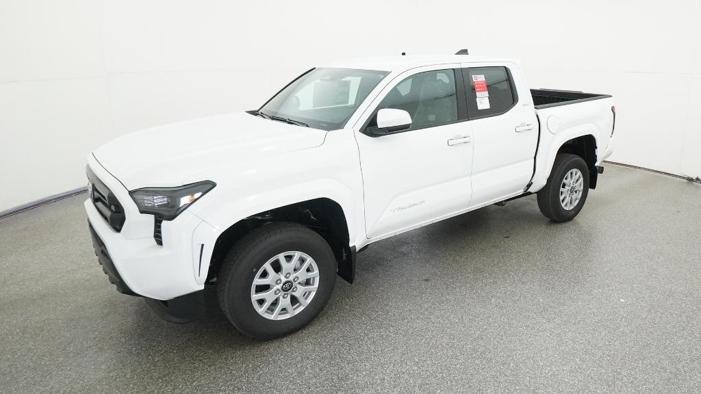 2025 Toyota Tacoma SR5's photo