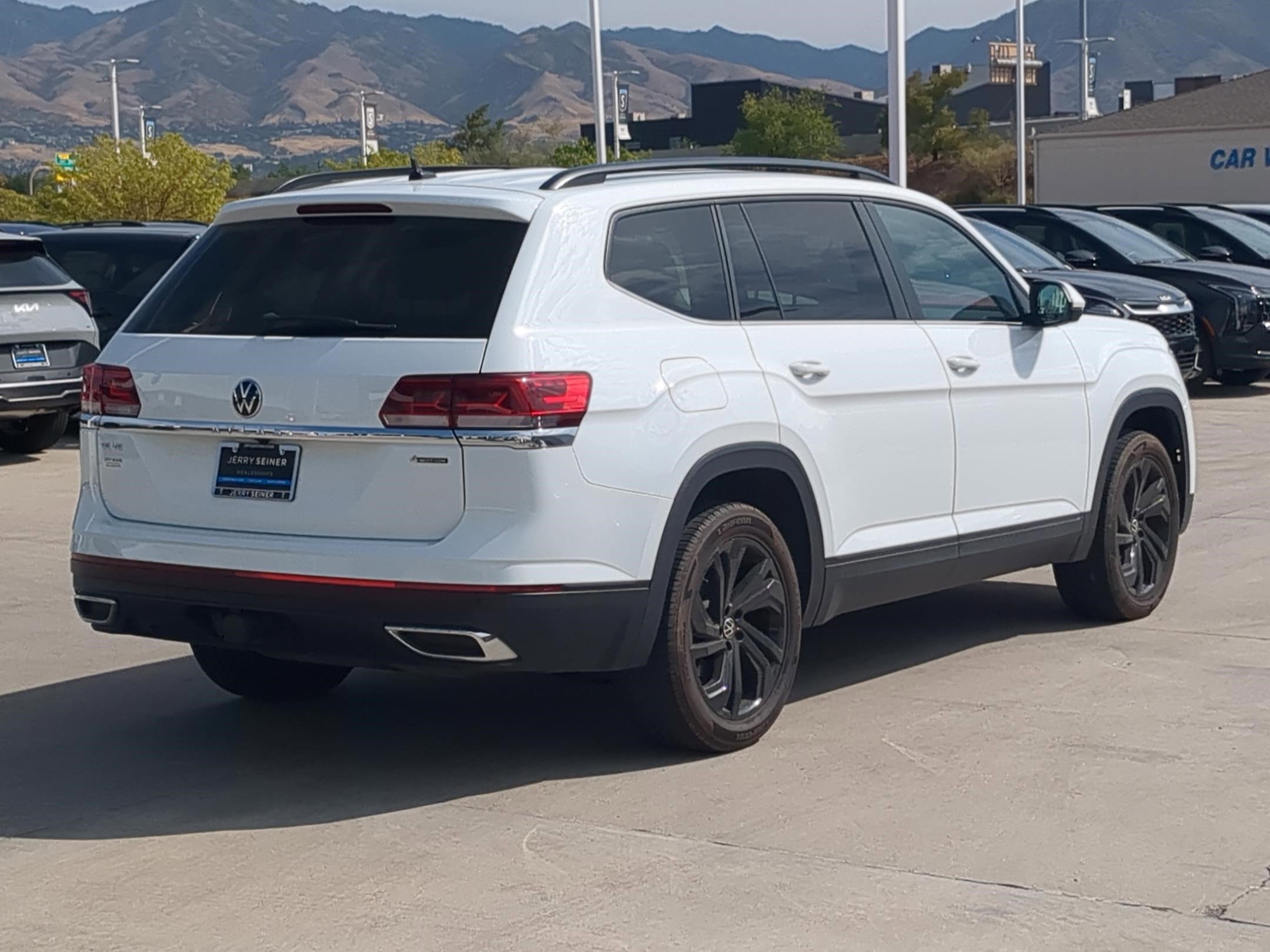 2023 Volkswagen Atlas V6 SE Technology photo 5