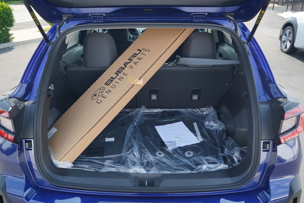 2025 Subaru Crosstrek Premium photo 8