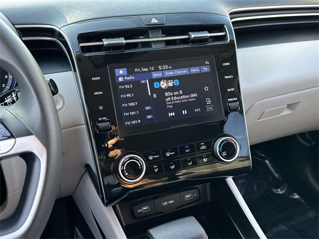 2022 Hyundai Tucson SEL photo 16