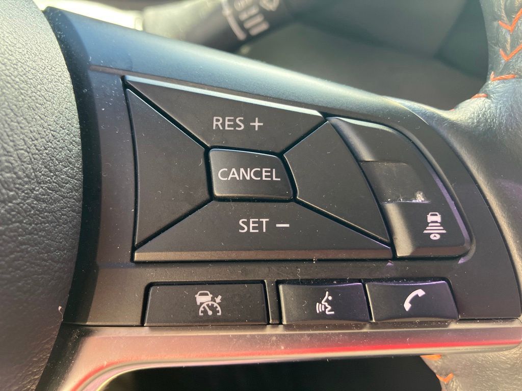 2022 Nissan Sentra SR photo 15