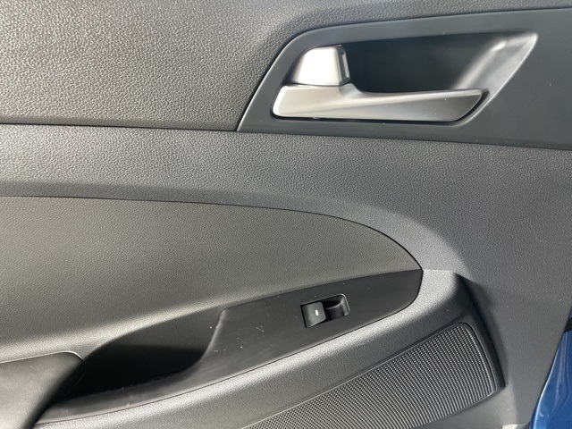 2021 Hyundai Tucson SE photo 30