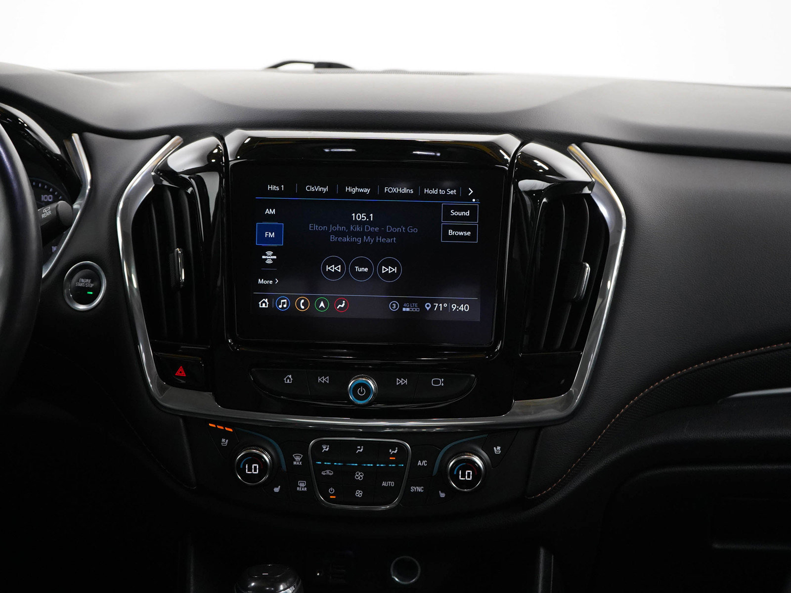 2020 Chevrolet Traverse Premier photo 14