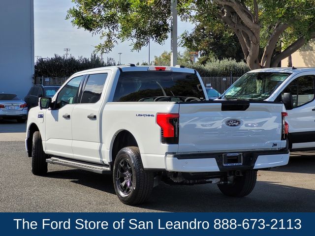2025 Ford F-150 Lightning XLT photo 4