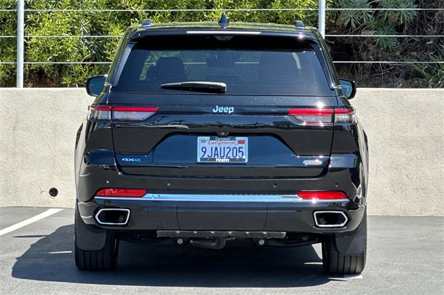 2023 Jeep Grand Cherokee Overland 4xe photo 3