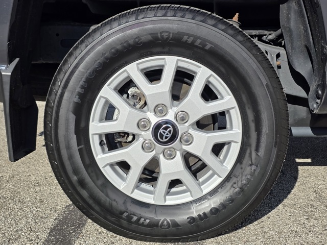 2024 Toyota Tacoma SR5 Double Cab photo 21