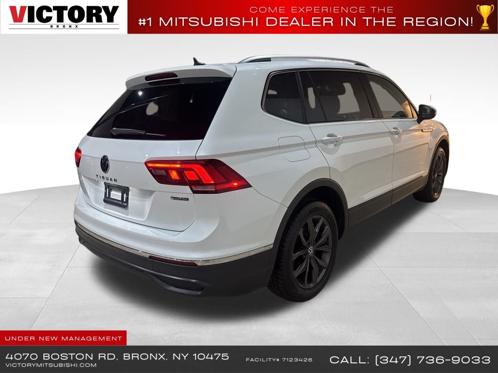 2023 Volkswagen Tiguan SE photo 2