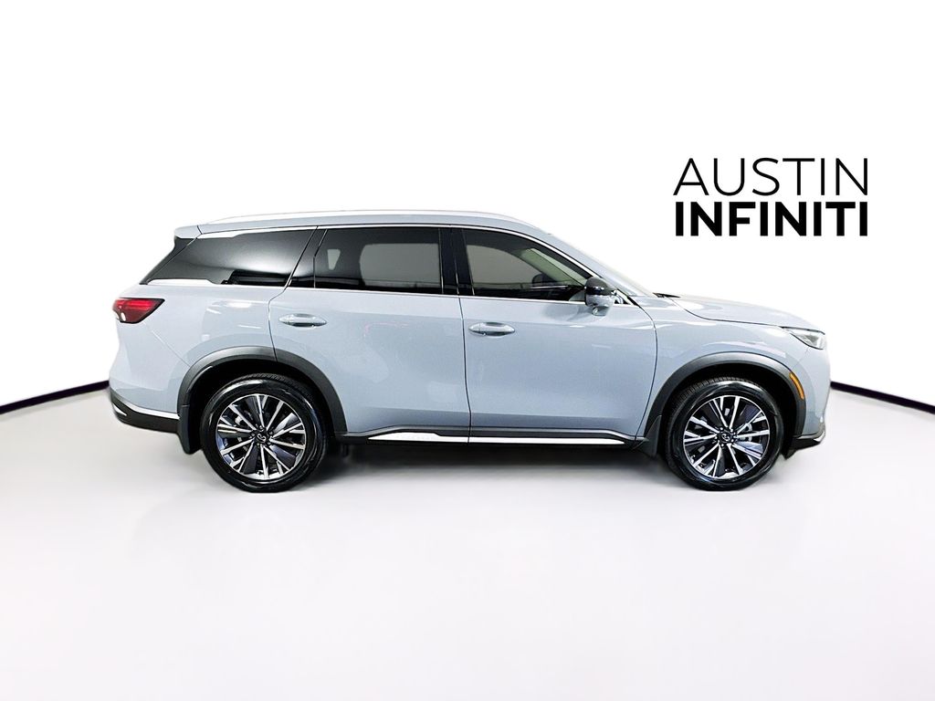2026 Infiniti QX60 Luxe photo 6