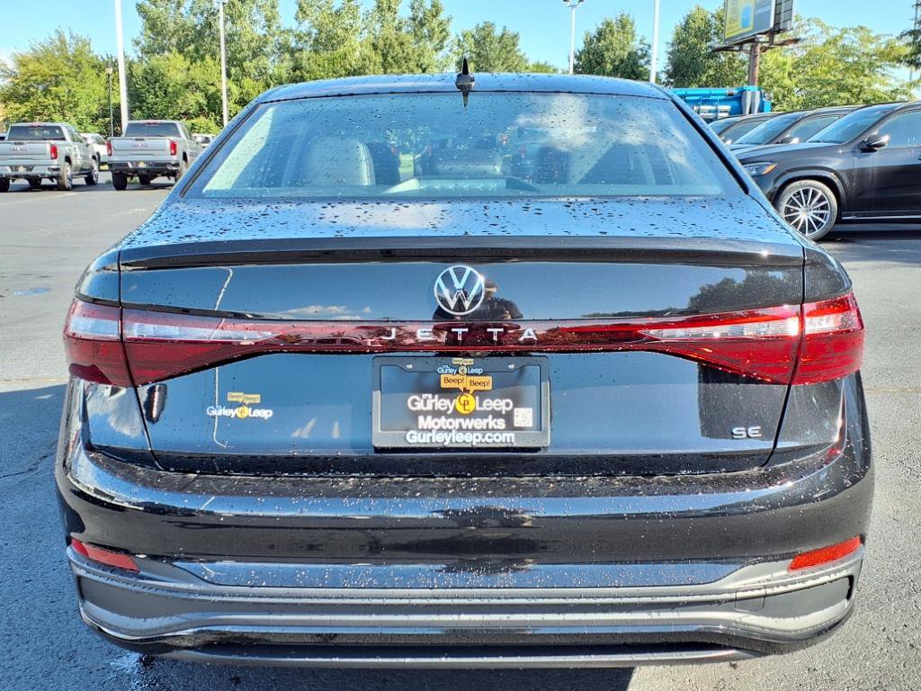 2025 Volkswagen Jetta SE photo 7