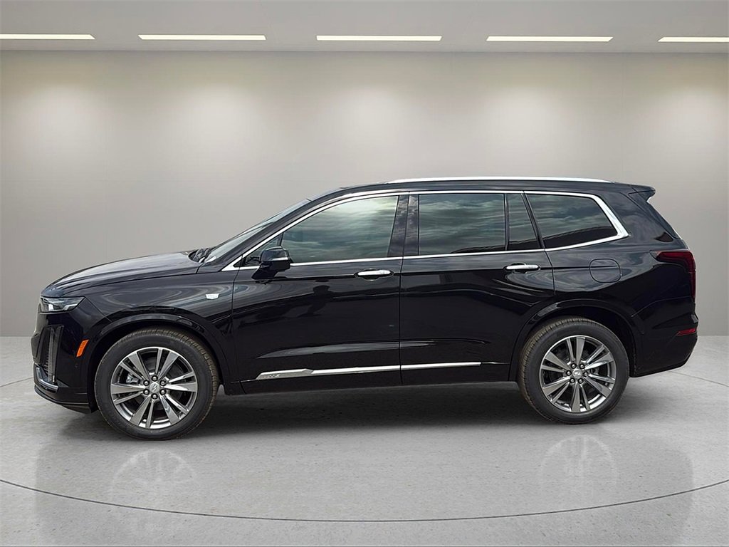 2025 Cadillac XT6 Premium Luxury photo 2