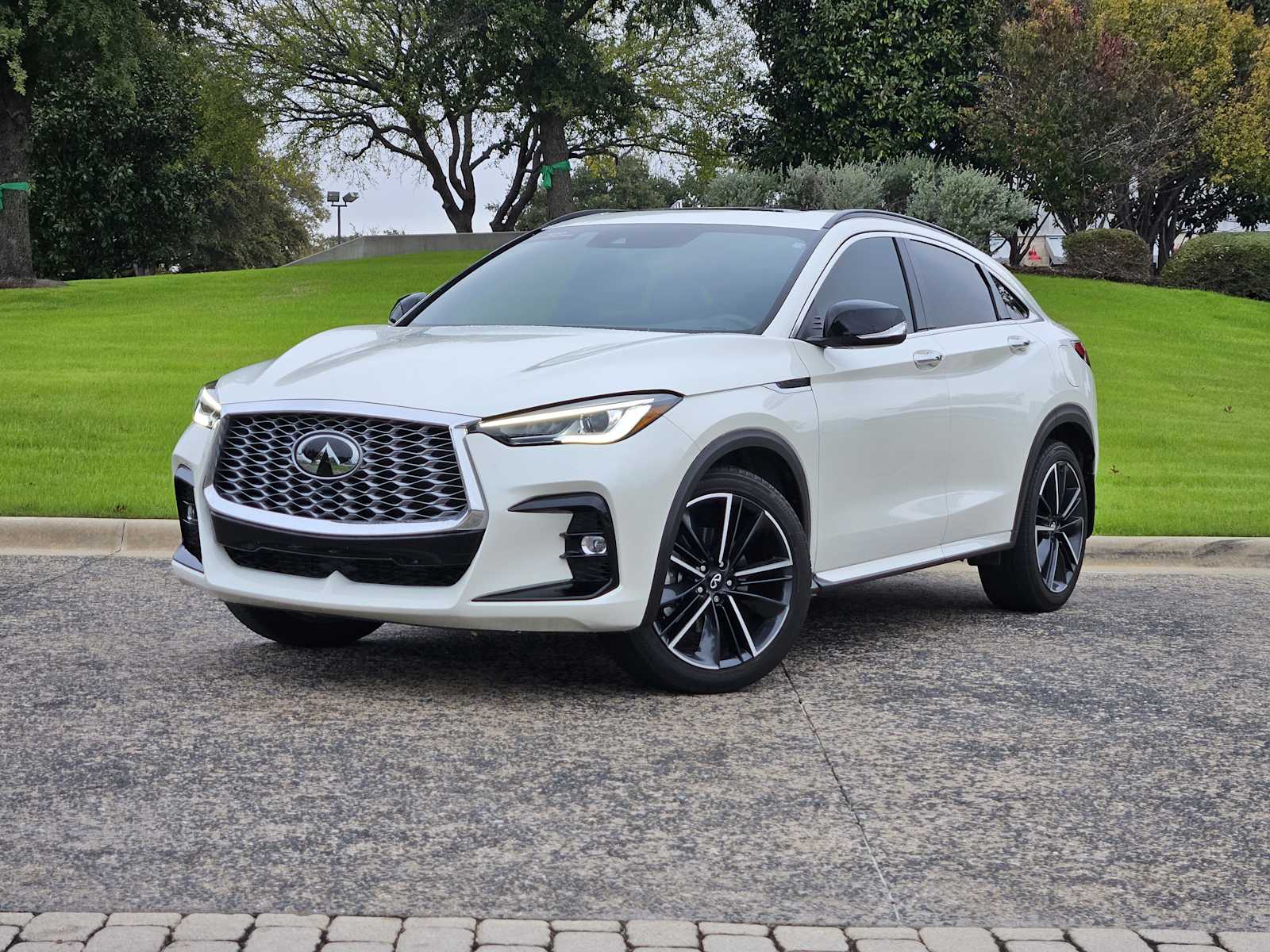 2023 INFINITI QX55 Luxe's photo