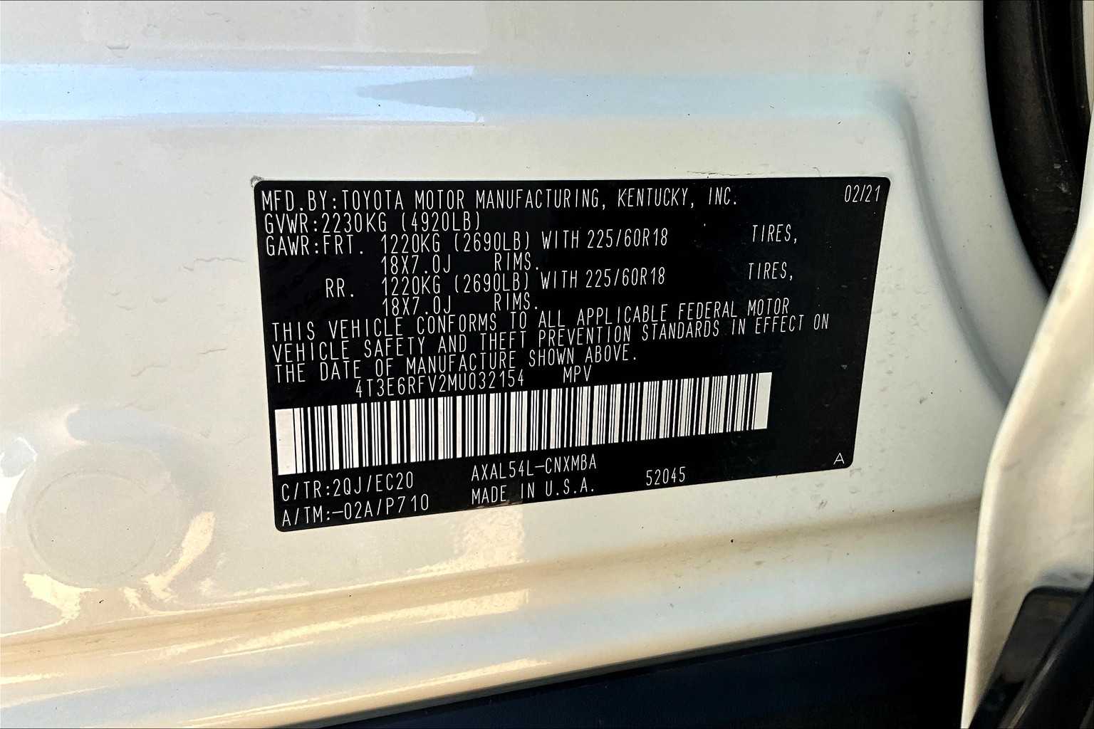2021 Toyota RAV4 Hybrid XSE photo 29