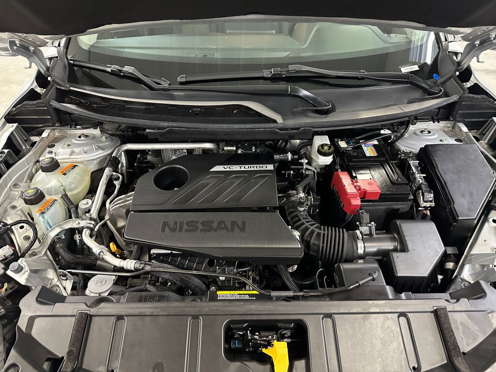 2024 Nissan Rogue SV photo 32