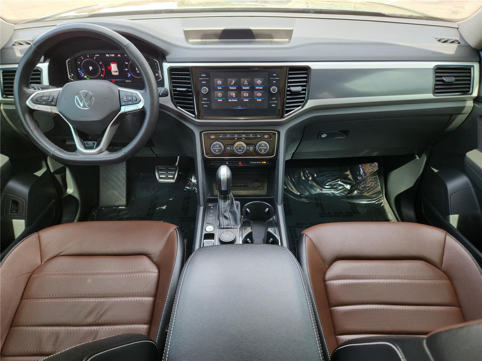 2022 Volkswagen Atlas V6 SEL Premium R-Line photo 7