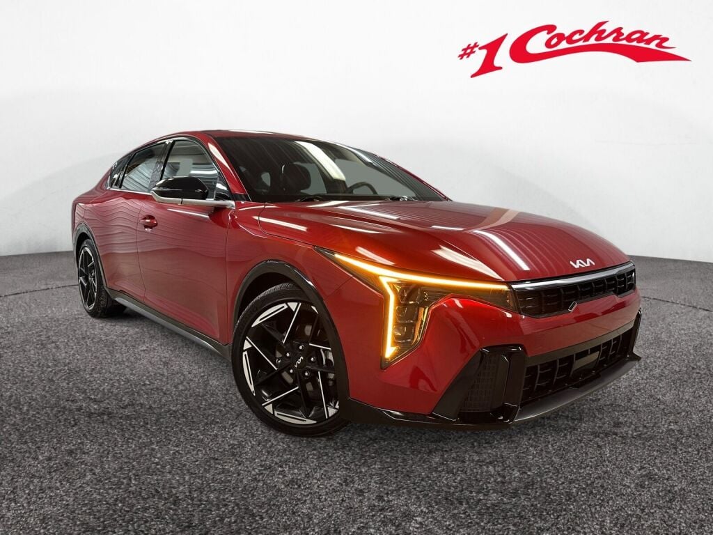 2025 Kia K4 GT-Line's photo