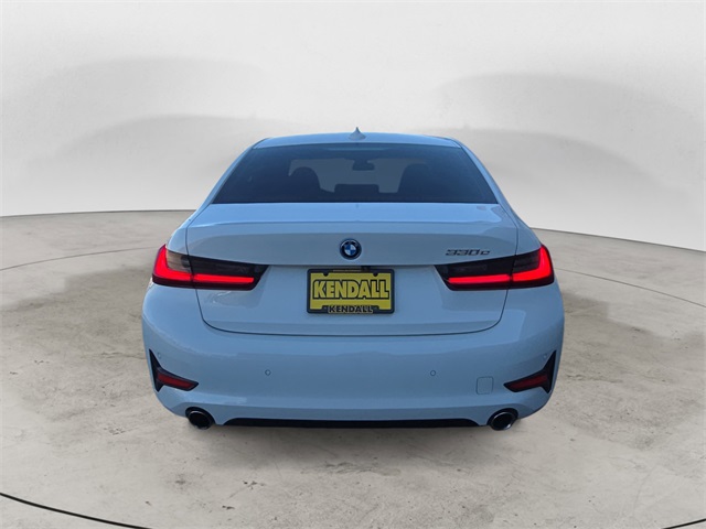 2022 Bmw 330e 3-Series photo 4