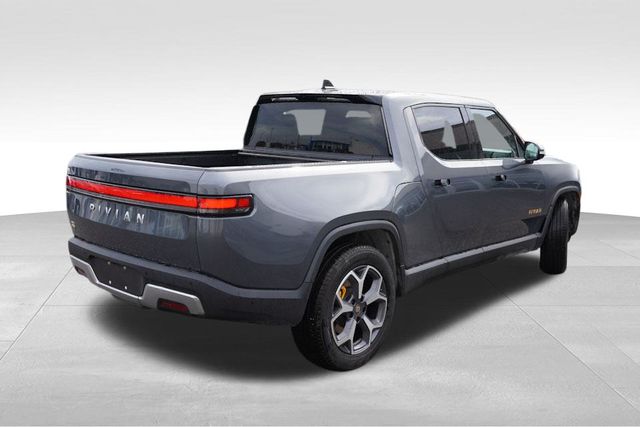 2022 Rivian R1T Adventure photo 3