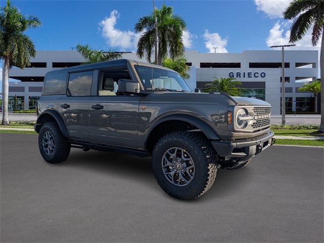 2025 Ford Bronco 4-Door Badlands's photo
