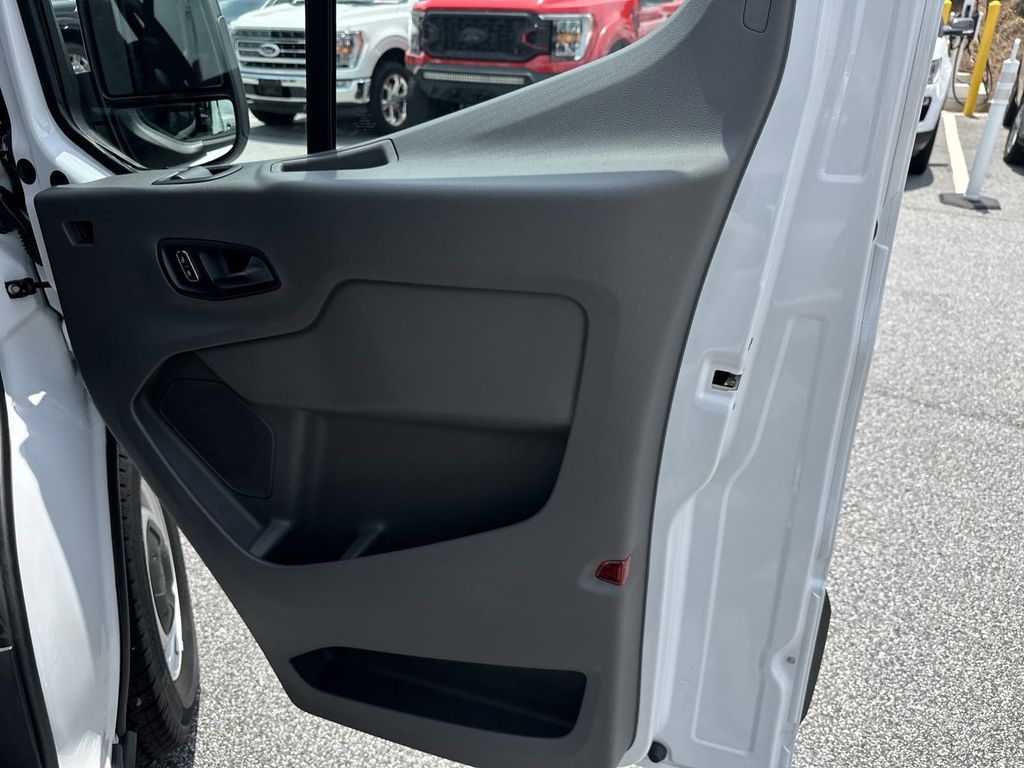 2024 Ford Transit Cargo Van photo 13