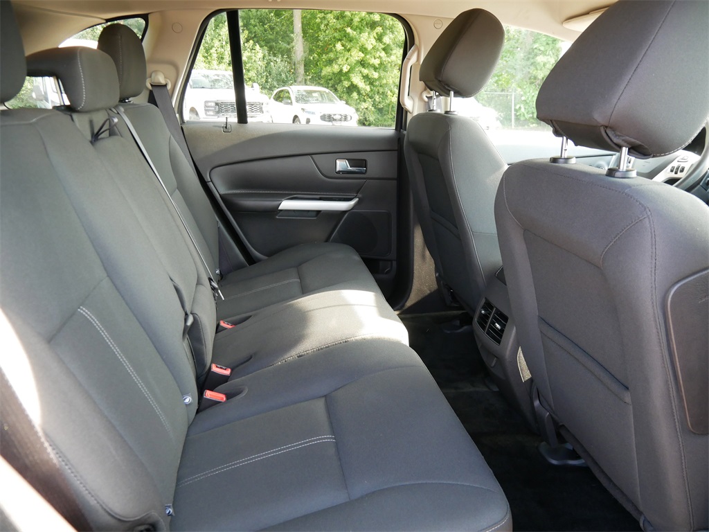 2014 Ford Edge SE photo 9