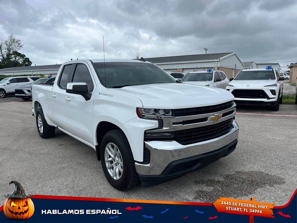 2020 Chevrolet Silverado 1500 LT photo 2