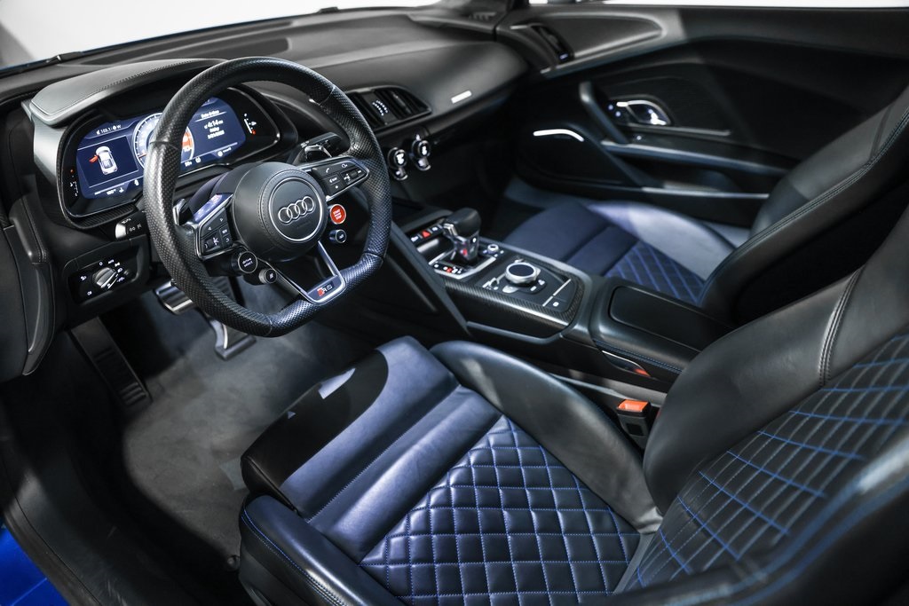 2017 Audi R8 V10 Plus Coupe photo 26