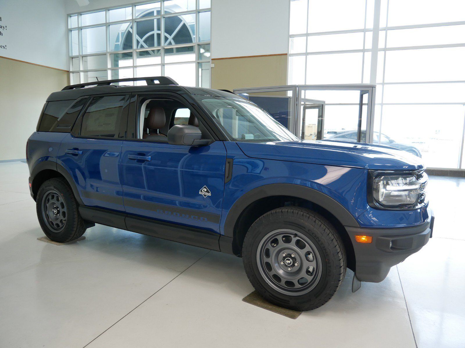 2024 Ford Bronco Sport Outer Banks photo 4