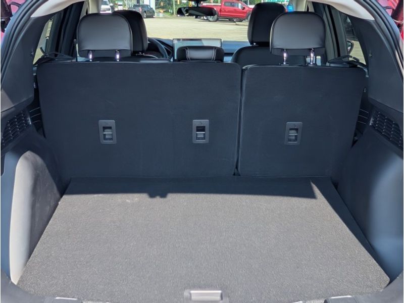 2025 Ford Escape Plug-In Hybrid photo 5