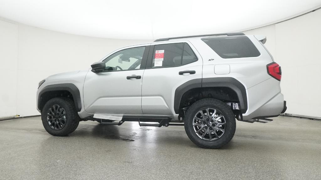 2025 Toyota 4Runner SR5 photo 12