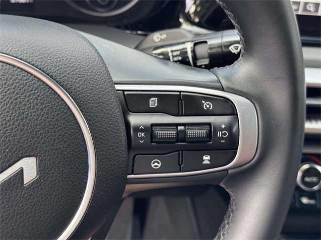 2024 Kia K5 GT-Line photo 21