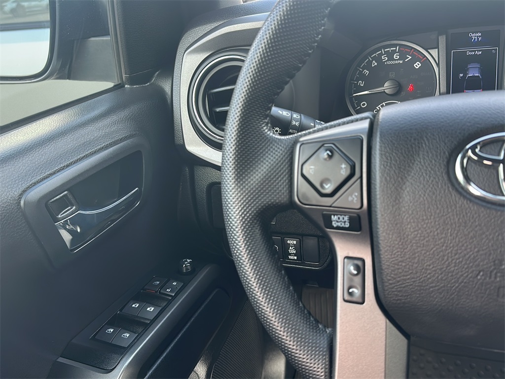 2023 Toyota Tacoma TRD Pro V6 photo 10