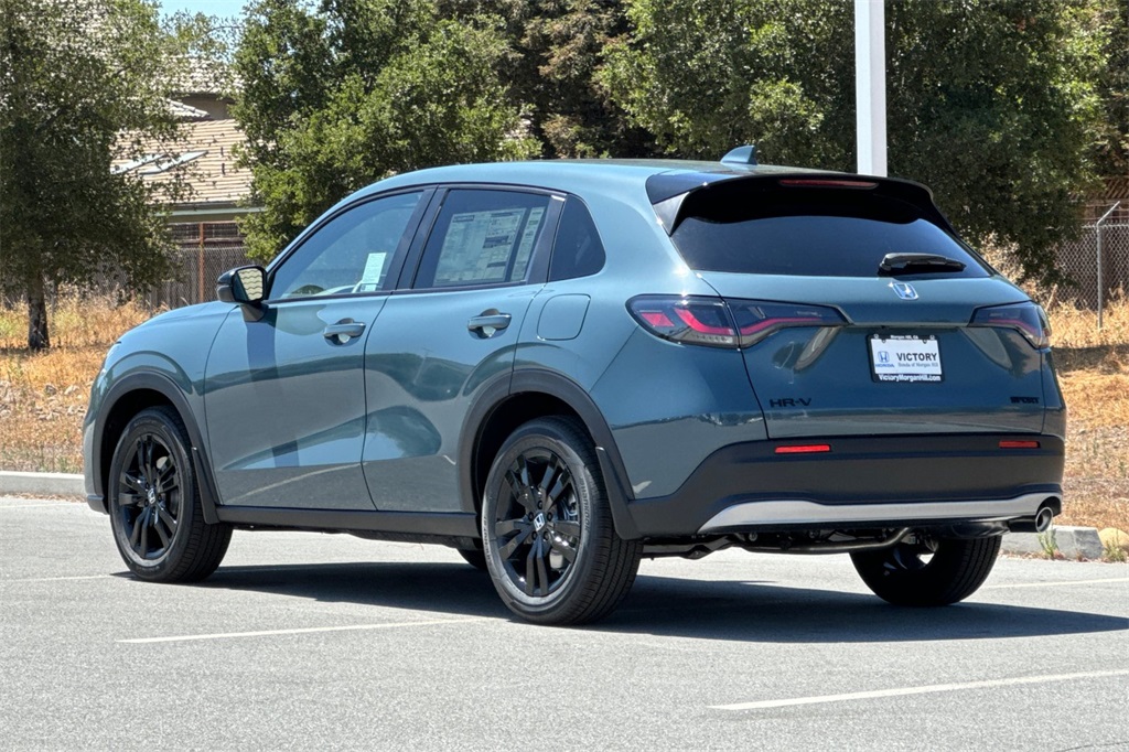 2026 Honda HR-V Sport photo 2