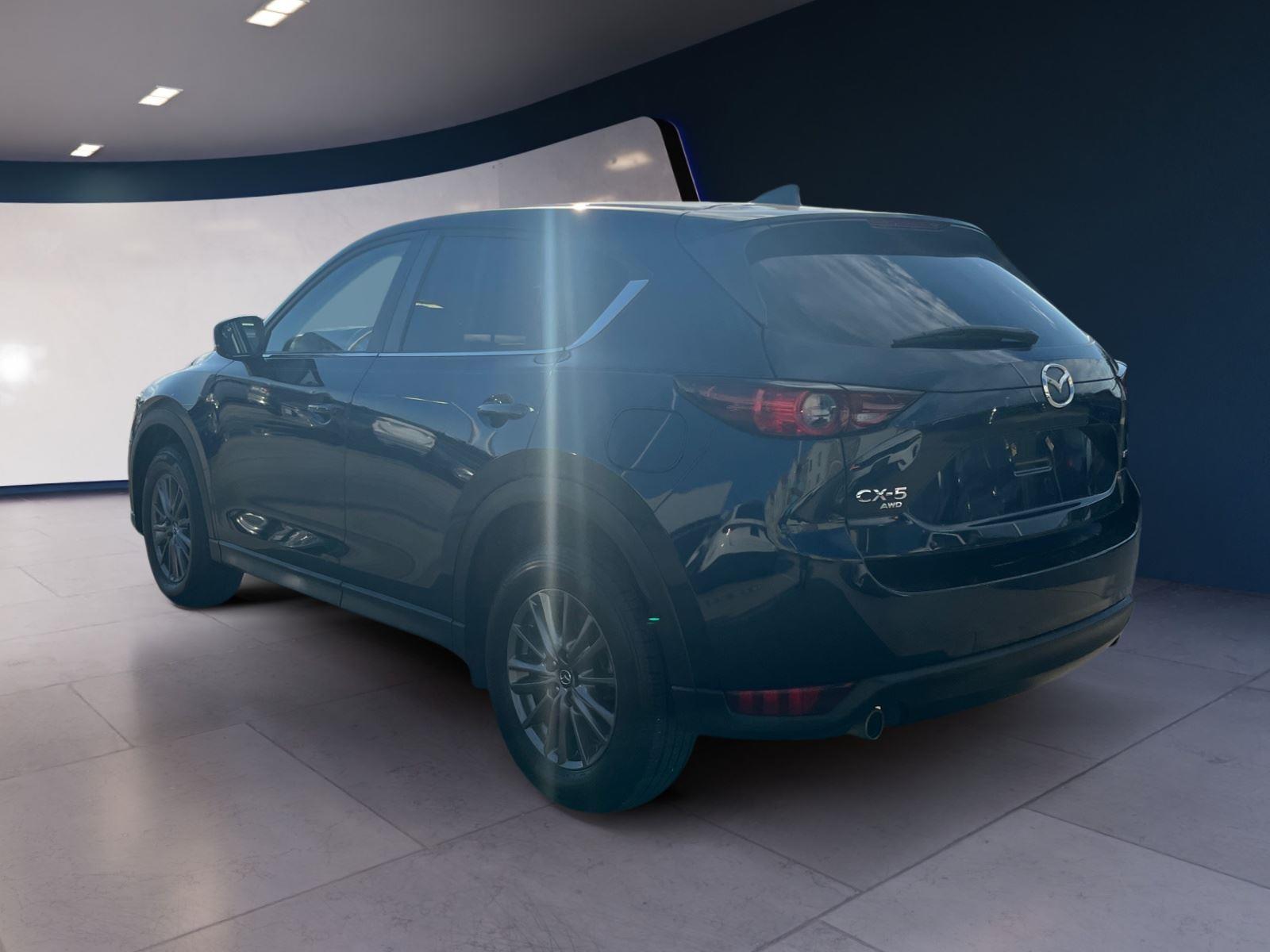 2021 Mazda CX-5 Touring photo 3