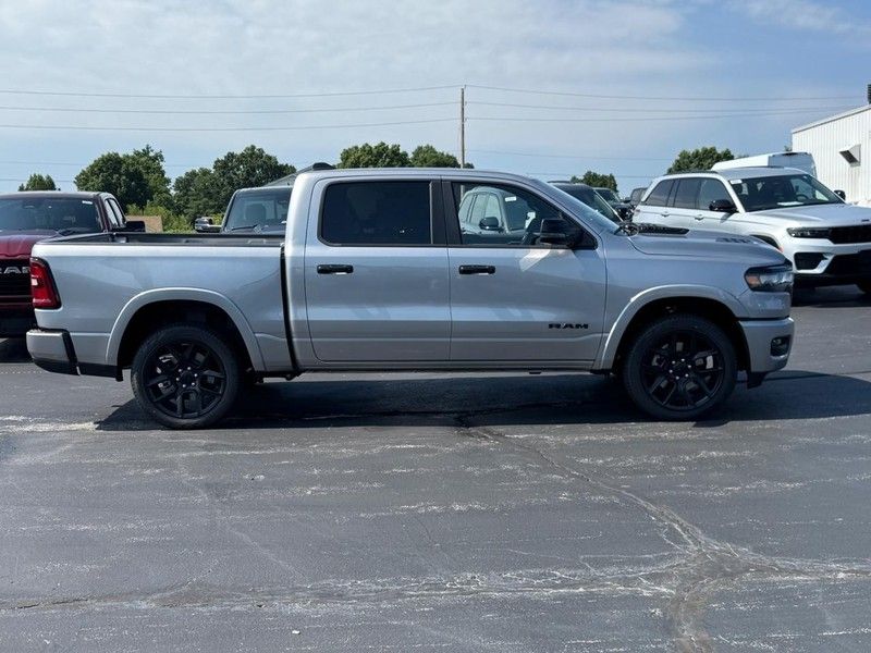 2025 Ram 1500 Laramie photo 2
