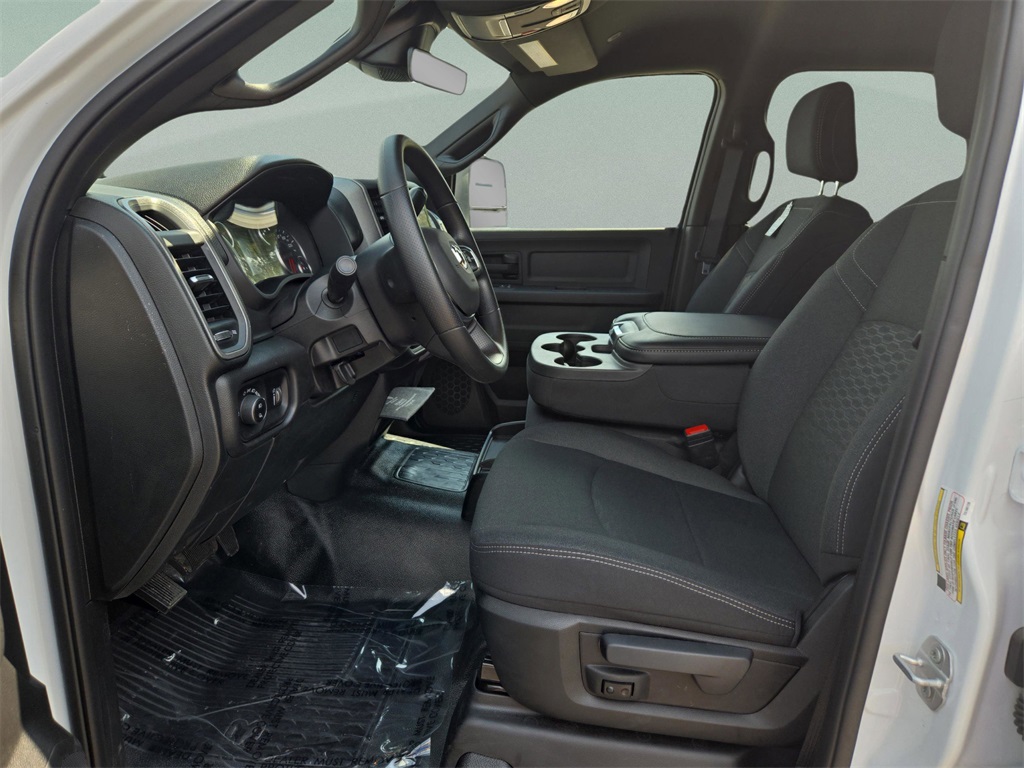 2026 Ram 3500 Tradesman photo 10