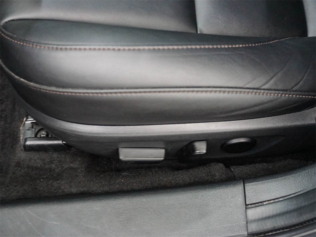2023 Mazda Mazda3 2.5 s Preferred photo 19