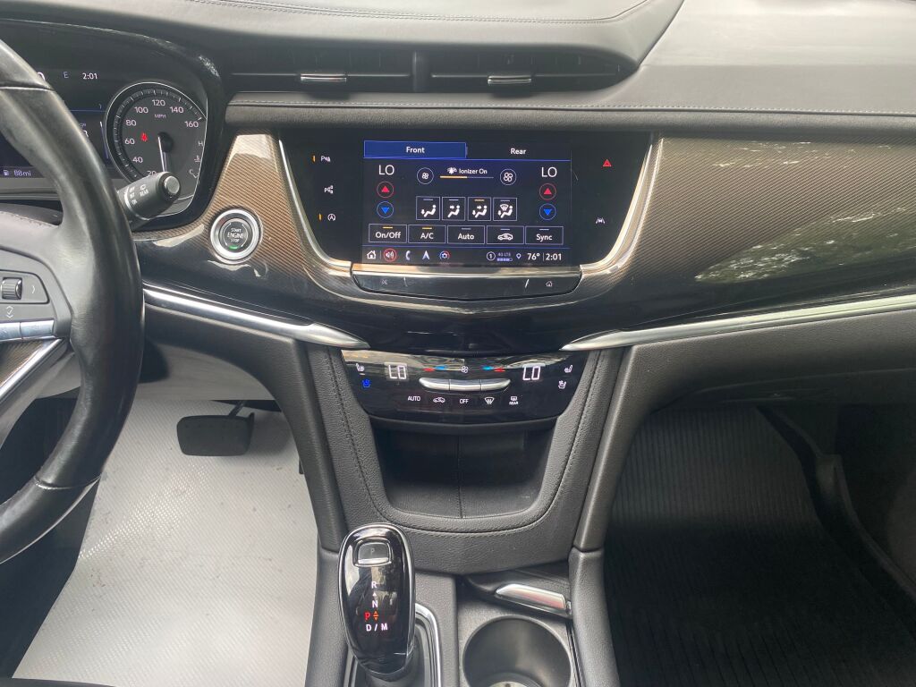 2022 Cadillac XT6 Premium Luxury photo 14